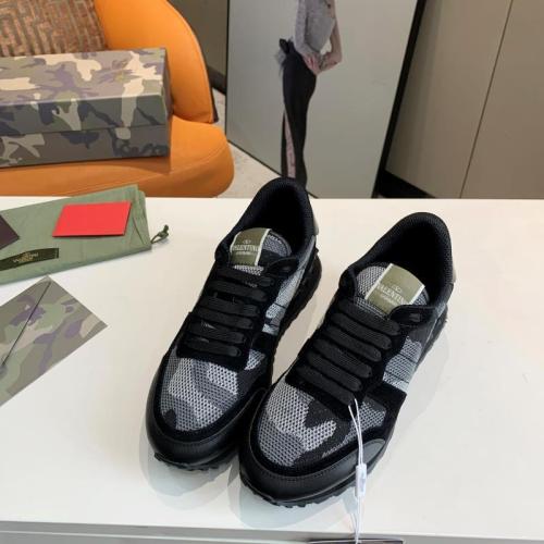 Valentino Men Shoes Fashion Design Luxury Brand ROCKSTUD CALFSKIN SNEAKER with Original Box