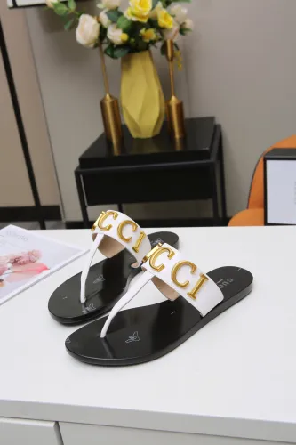 Gucci Womens Shoes Sandals Casual Design Luxury Brand Classic Leather thong sandal with Double G ‎497444 A3N00 1000 with Original Box