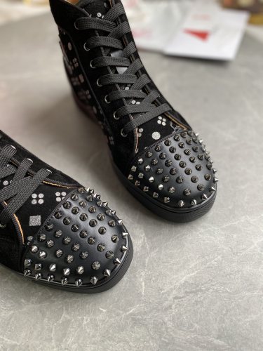 Christian Louboutin Mens Shoes Luxury Brand Red Bottom Design Louis Junior Spikes Flat with Original Box CL sneakers