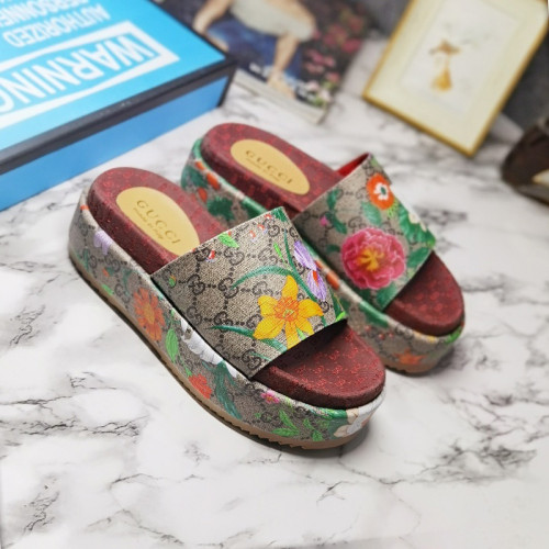 Gucci Mens Shoes Sandals Slides Slippers Luxury Brand Thick Sole Design with Original Box