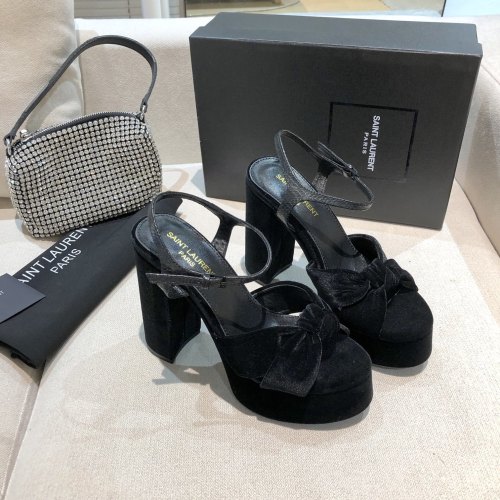 Saint Laurent YSL Womens Shoes BIANCA SANDALS IN LACQUERED AYERS-EMBOSSED LEATHER AND VELVET 637021GVO901000
