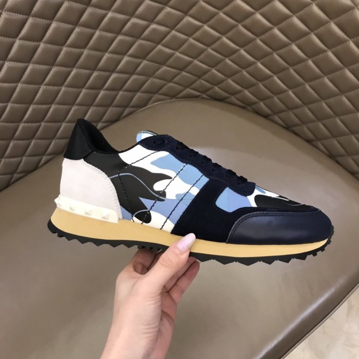 Valentino Men Shoes Fashion Design Luxury Brand ROCKRUNNER CAMOUFLAGE LAMINATED STUDDED SNEAKER with Original Box