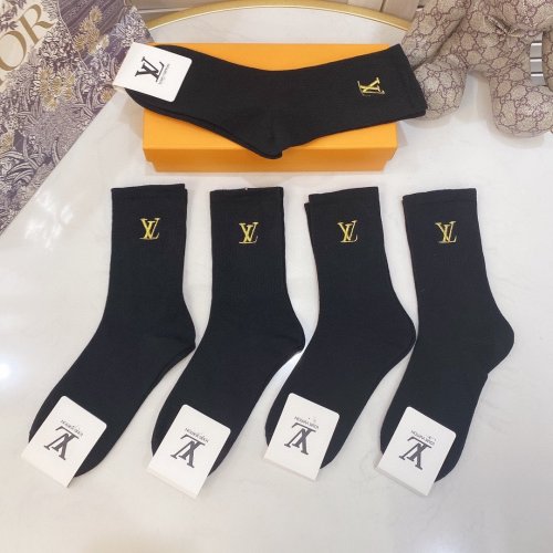 Louis Vuitton Socks 5 Pairs with Original Box Luxury Brand Breathable LV Sock