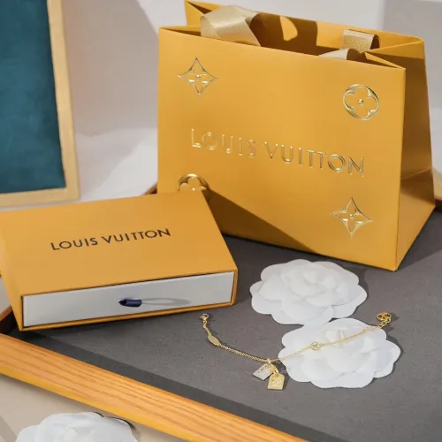 Louis Vuitton Luxury Men Womens Necklace