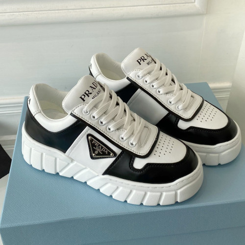 Prada Womens Shoes Casual Luxury Brand Breathable Sneakers with Original Box