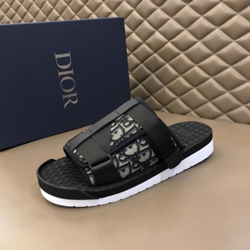 Dior Men Shoes Slippers Sandals Luxury Brand DIOR ALPHA SANDAL Beige and Black Dior Oblique Jacquard 3SA081YXV_H961 with Original Box Whatsapp 