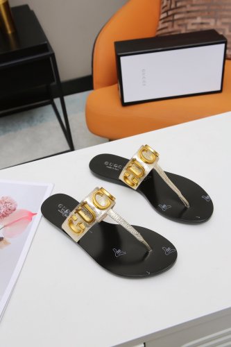 Gucci Womens Shoes Sandals Casual Design Luxury Brand Classic Leather thong sandal with Double G ‎497444 A3N00 1000 with Original Box