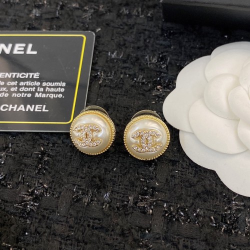 Chanel Luxury Womens Earrings E1712