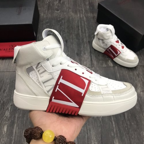 Valentino Men and Women Shoes Fashion Design Luxury Brand