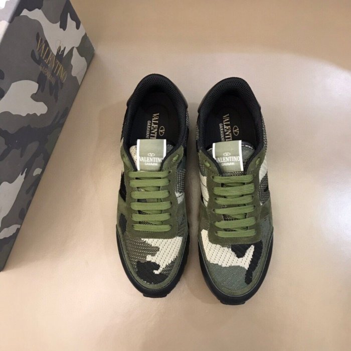 Valentino Men Shoes Fashion Design Luxury Brand ROCKRUNNER CAMOUFLAGE LAMINATED STUDDED SNEAKER with Original Box