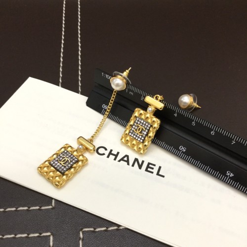 Chanel Luxury Womens Earrings