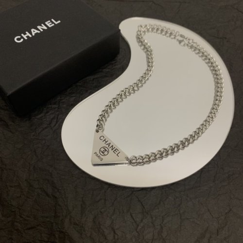 Chanel Luxury Womens Necklace