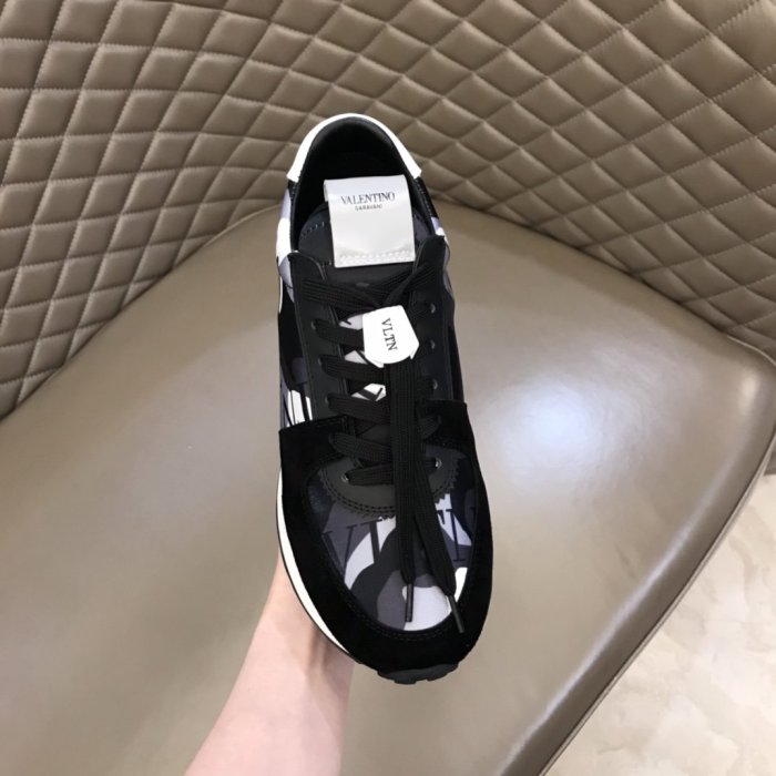 Valentino Men Shoes Fashion Design Luxury Brand ROCKRUNNER CAMOUFLAGE LAMINATED STUDDED SNEAKER with Original Box