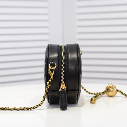 Chanel Womens Bags Crossbody Bag