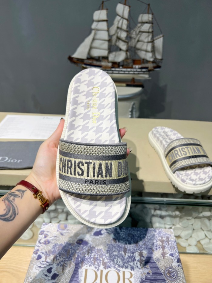 Dior Women Shoes Slippers DWAY SLIDE Luxury Brand DWAY SLIDE Cotton Embroidery with Micro Houndstooth with Original Box KCQ550PPE_S19O