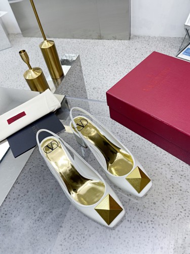 Valentino Women Shoes Mule Flip Flop Sandals ROMAN STUD SLIDE SANDAL IN QUILTED NAPPA with Original Box Luxury Brand