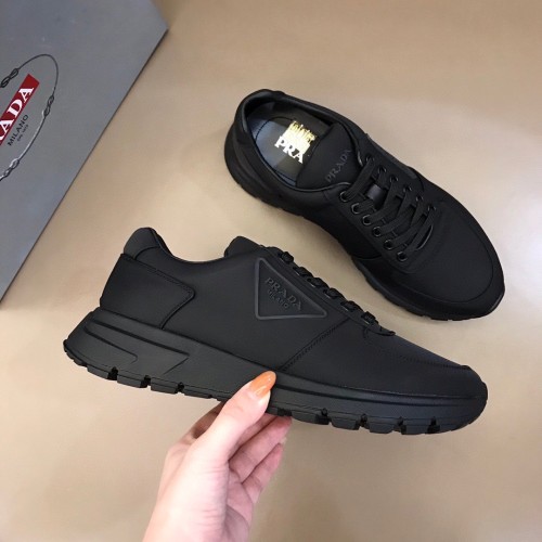 Prada Mens Shoes Sneakers Casual Shoes for Men Luxury Brand Prada PRAX 1 sneakers with Original Box 4E3576_3LFV_F0002