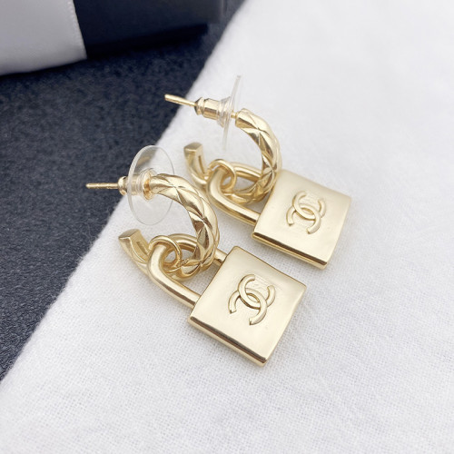 Chanel Luxury Womens Earrings