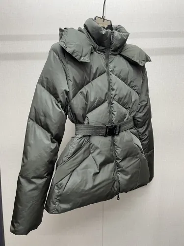Moncler Design Womens Winter Windprood Down Jackets Keep Warm 90% White Duck Down Slim Design