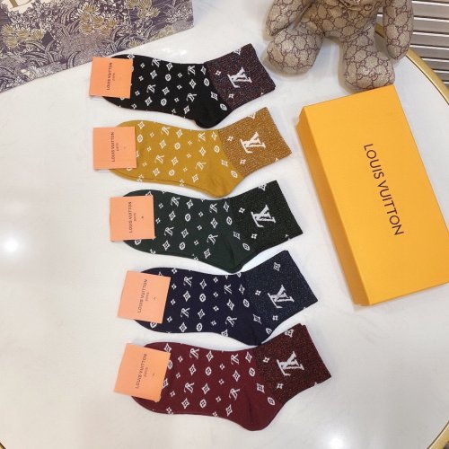 Louis Vuitton Socks 5 Pairs with Original Box Luxury Brand Breathable LV Sock