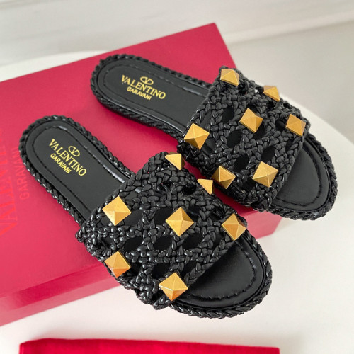 Valentino Women Shoes Mule Flip Flop Sandals ROMAN STUD SLIDE SANDAL IN QUILTED NAPPA with Original Box Luxury Brand