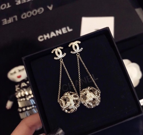 Chanel Luxury Womens Earrings