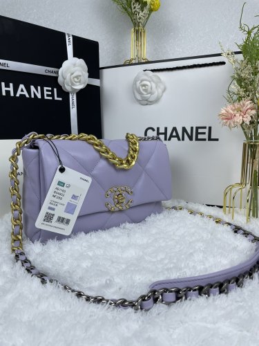 Chanel Womens Bags Shoulder Messenger Bags Chanel 19 Flap Bag Luxury Brand with Original Box