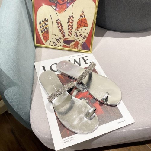 Giuseppe Zanotti Womens Shoes Sandals
