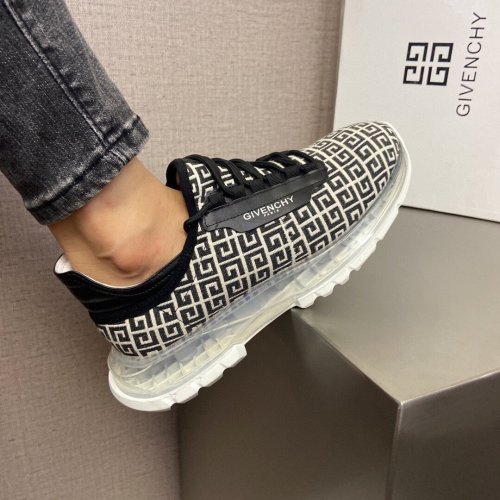Givenchy Men Shoes Fashion Type Luxury Brand GIVENCHY SNEAKERS IN LEATHER WITH LATEX BAND with Original Box