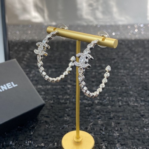 Chanel Luxury Womens Earrings
