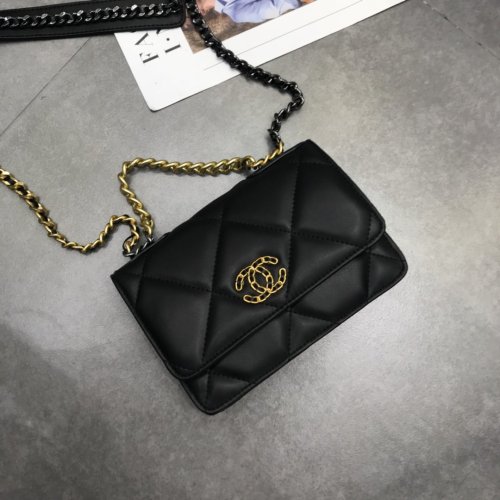 Chanel Womens Bags Crossbody Bag