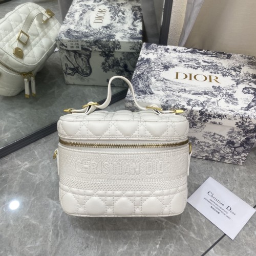 Dior Womens Bags Luxury Brand Fashion Small Diortravel Vanity Case White Cannage Lambskin with Original Box