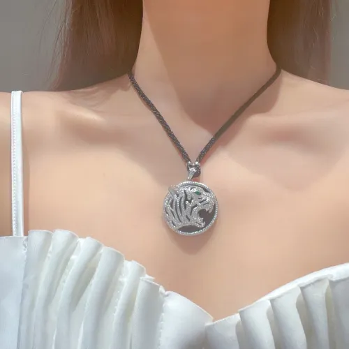 Cartier Luxury Womens Necklace
