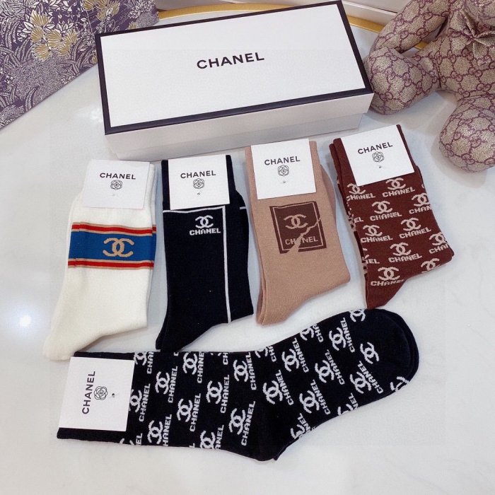 Chanel Socks 5 Pairs with Original Box Luxury Brand Breathable Chanel Sock