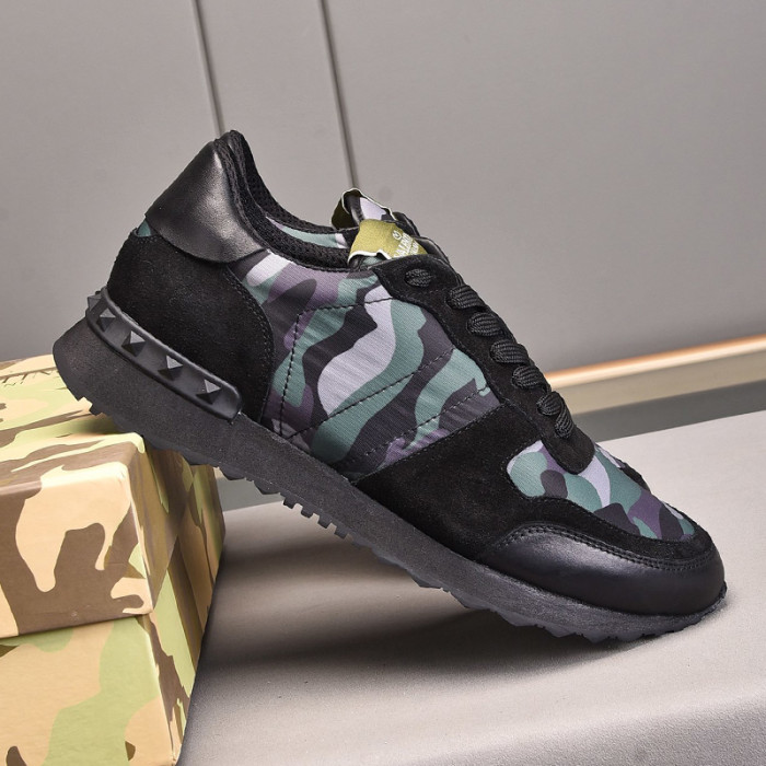Valentino Men Shoes Fashion Design Luxury Brand ROCKRUNNER CAMOUFLAGE LAMINATED STUDDED SNEAKER with Original Box