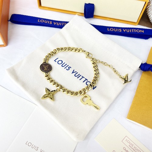 Louis Vuitton Luxury Men Womens Bracelet XB551