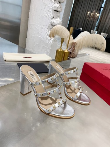 Valentino Women Shoes Mule Flip Flop Sandals ROMAN STUD SLIDE SANDAL IN QUILTED NAPPA with Original Box Luxury Brand
