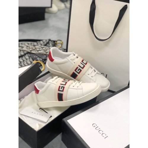 Gucci Mens Shoes Luxury Brand Men's Ace Gucci Stripe Sneaker ‎523469 0FIV0 9091