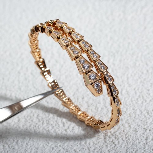 Bvlgari Luxury Womens Bracelet Serpenti