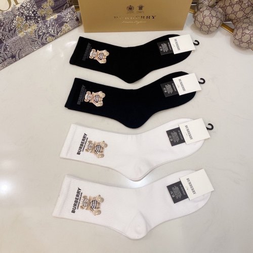 Burberry Socks 4 Pairs with Original Box Luxury Brand Breathable Burberry Sock