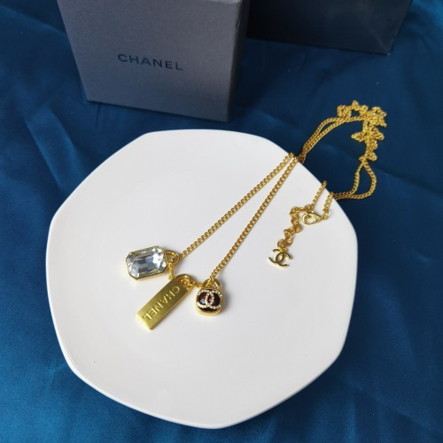 Chanel Luxury Womens Necklace