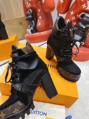 Louis Vuitton Women Shoes Boots Luxury Brand STAR TRAIL ANKLE BOOT 1A94NS with Original Box