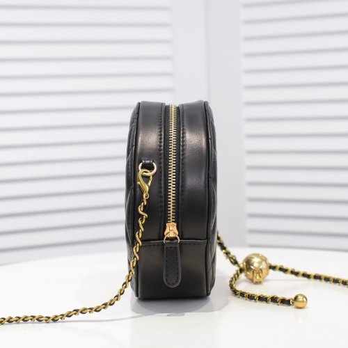 Chanel Womens Bags Crossbody Bag