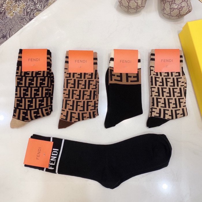 Fendi Socks 5 Pairs with Original Box Luxury Brand Breathable Fendi Sock