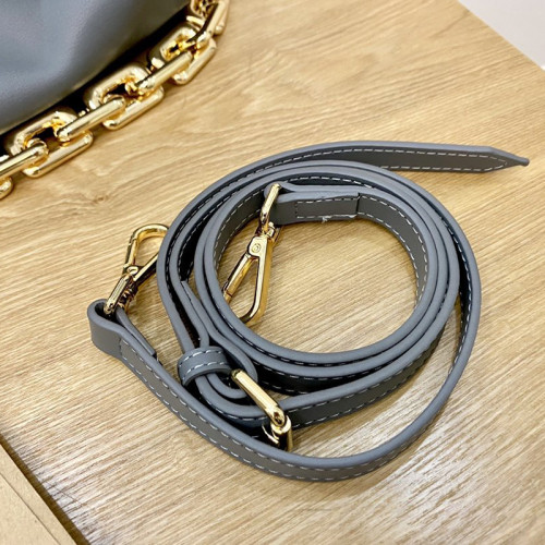 Bottega Veneta Women Bags THE CHAIN POUCH
