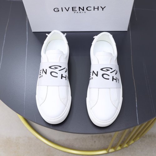 Givenchy Men Shoes Fashion Type Luxury Brand GIVENCHY SNEAKERS IN LEATHER WITH LATEX BAND with Original Box