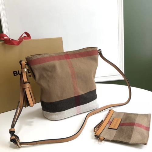 Burberry Womens Bag Bucket Bag