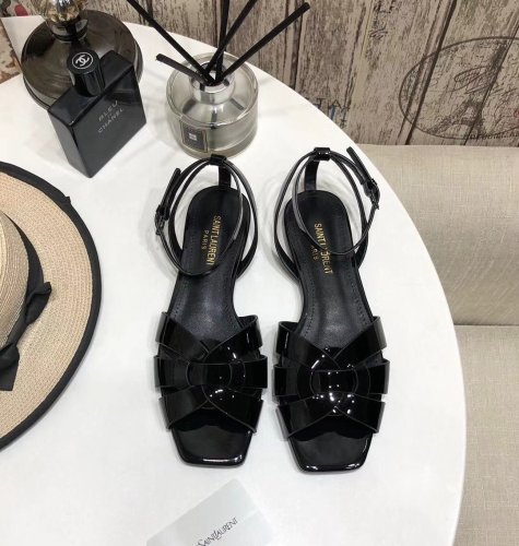 Saint Laurent YSL Womens Shoes TRIBUTE FLAT SANDALS IN PATENT LEATHER 620090B8I001000