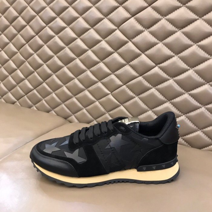 Valentino Men Shoes Fashion Design Luxury Brand ROCKRUNNER CAMOUFLAGE LAMINATED STUDDED SNEAKER with Original Box