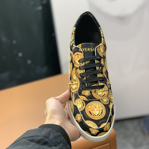 Versace Men Shoes Sneakers Fashion Design Luxury Brand